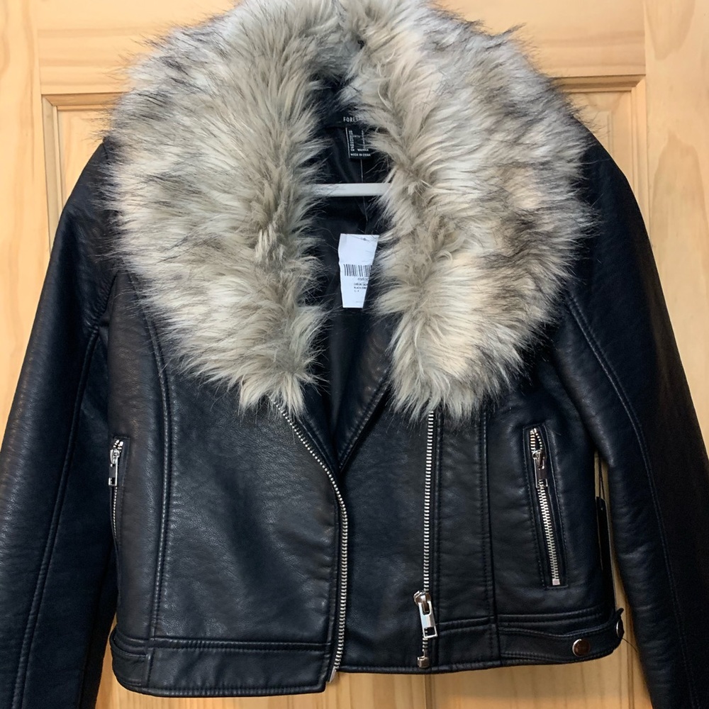 NEVER WORN leather jacket